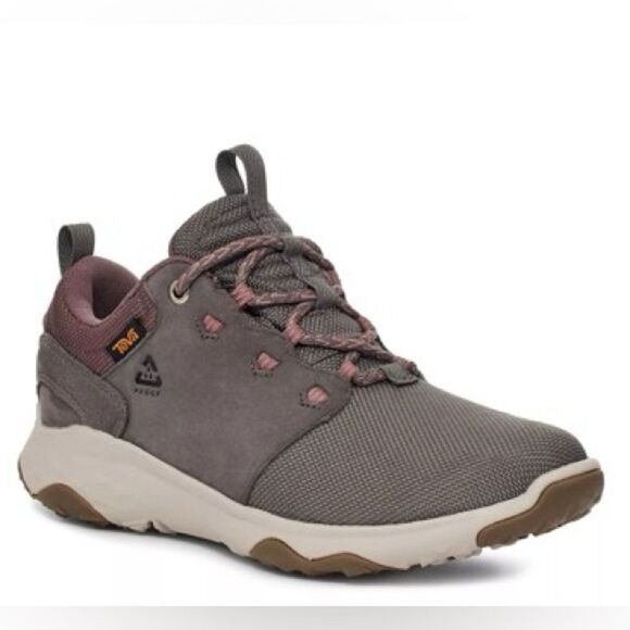 Teva Canyonview Waterproof RP Mid Trail Sneaker - Purple | Size 8 - Picture 1 of 10